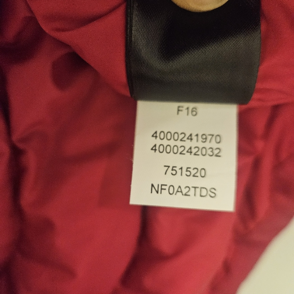 THE NORTH FACE 550 GOOSE DOWN PUFFER VEST ~ FUCHSIA (Bright PINK)  Women's M - Picture 10 of 11